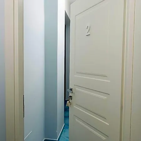 فندق Capri 5*